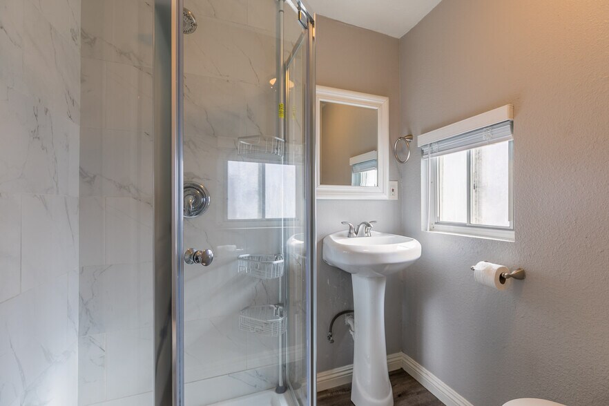 More Photos Of 2141 Front St, San Diego Apartments For Sale