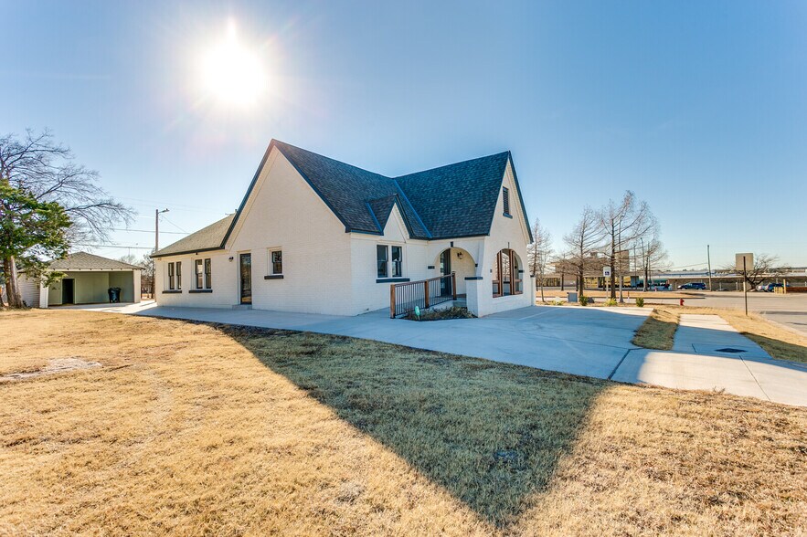 More Photos Of 608 E Eubanks St, Oklahoma City Office For Sale