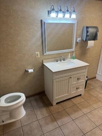 More Photos Of 49 Main St, Monson Industrial For Lease