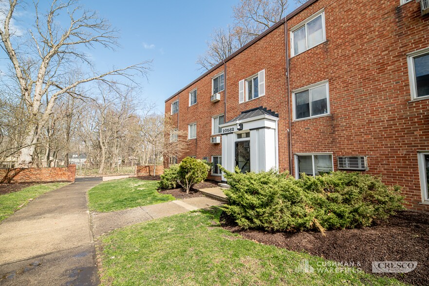 More Photos Of 20580 Lorain Rd, Fairview Park Apartments For Sale