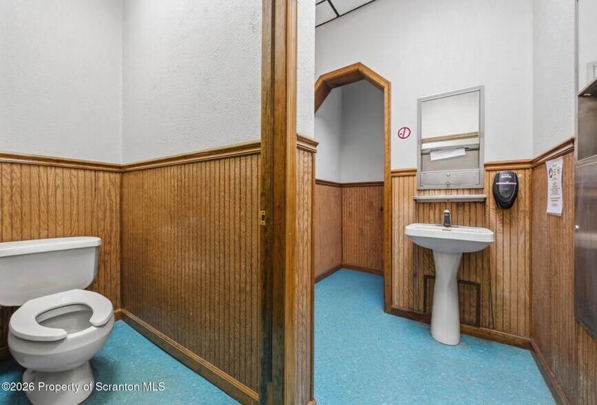 More Photos Of , Hamlin Unknown For Sale