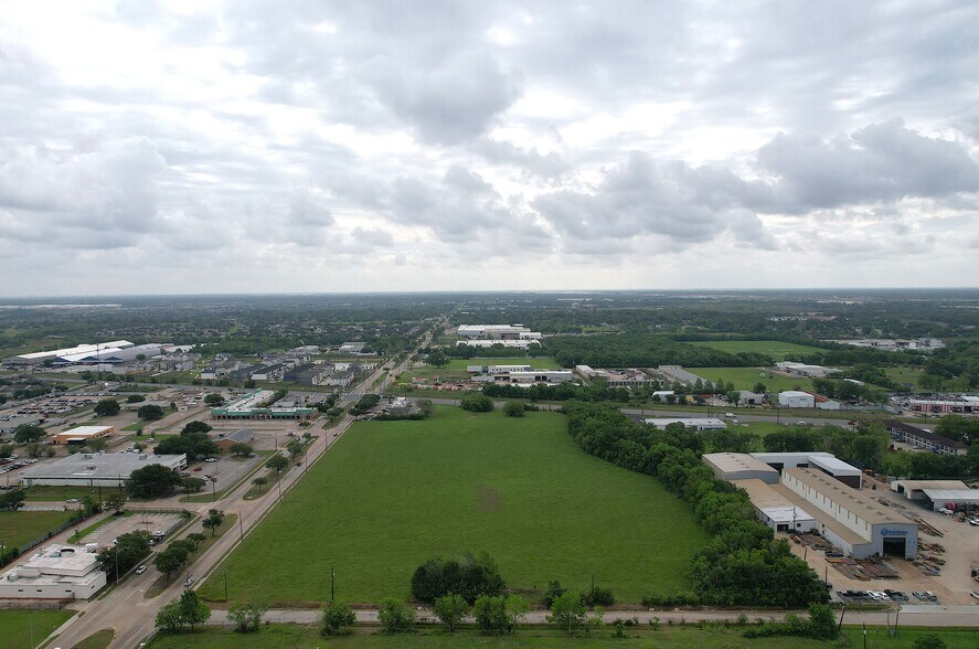 More Photos Of 0 Ambrose St, Houston Land For Sale
