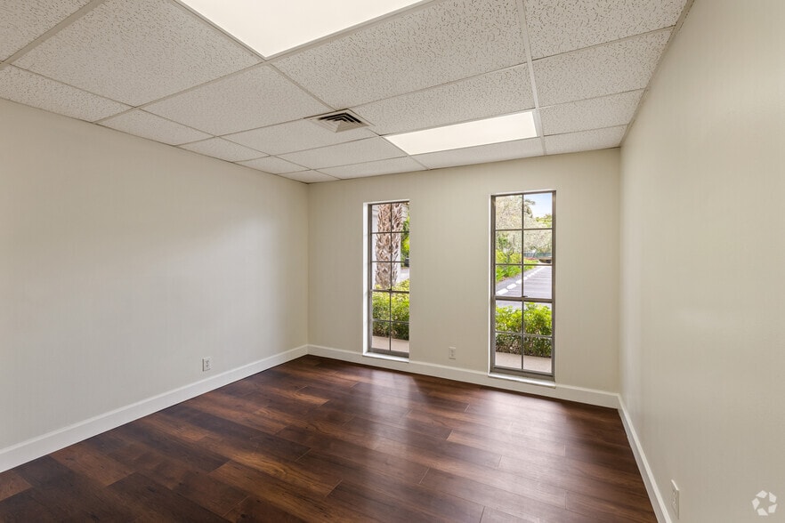More Photos Of 2501 W Hillsboro Blvd, Deerfield Beach Office For Sale