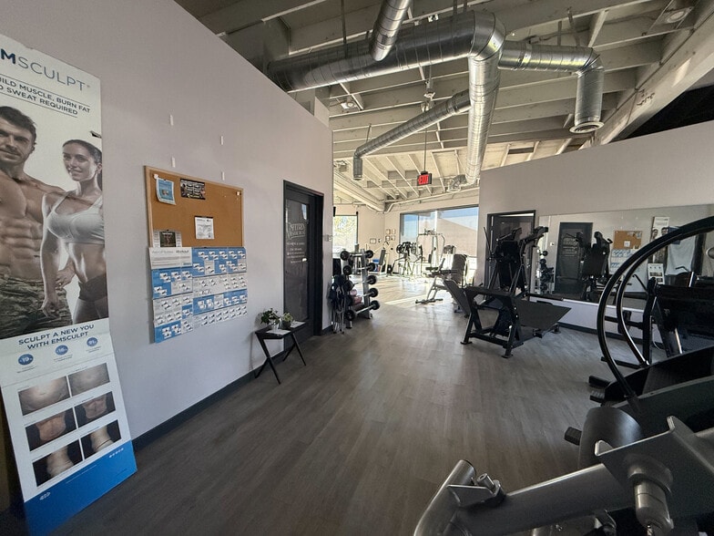 More Photos Of 3233-3249 Associated Rd, Fullerton Storefront Retail Office For Lease