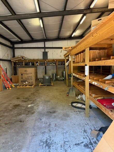 More Photos Of 152 Homochitto St, Natchez Light Manufacturing For Lease