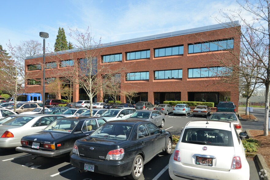More Photos Of 305 NE 102nd Ave, Portland Office For Lease