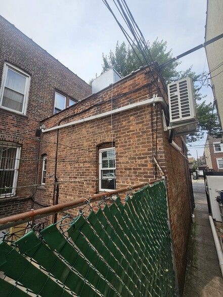 More Photos Of 737 Utica Ave, Brooklyn Storefront Retail Residential For Sale