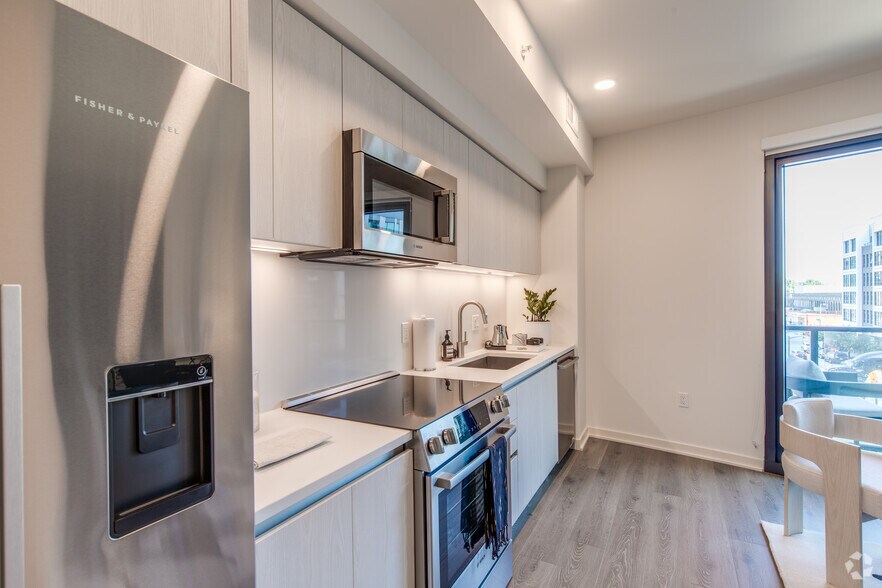 More Photos Of 300 Morse St NE, Washington Apartments For Lease