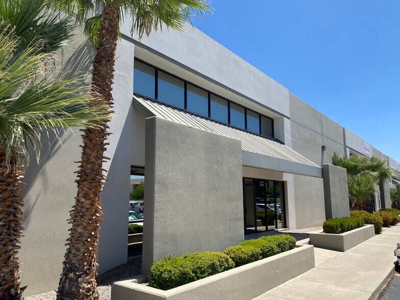 More Photos Of 28 Concord St, El Paso Warehouse For Lease