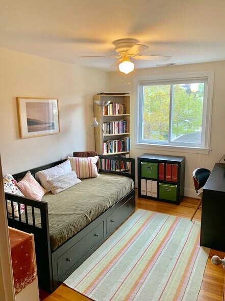 More Photos Of 111 E Uhler Ave, Alexandria Apartments For Sale