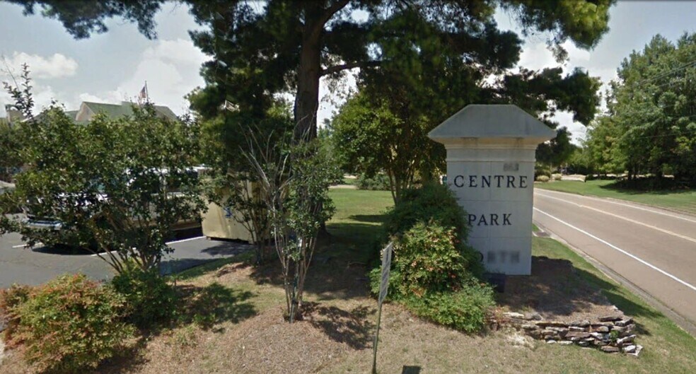 More Photos Of 863 Centre St, Ridgeland Unknown For Lease