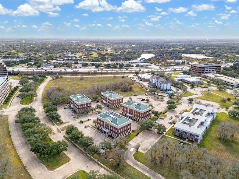 More Photos Of 52 Sugar Creek Center Blvd, Sugar Land Office For Sale