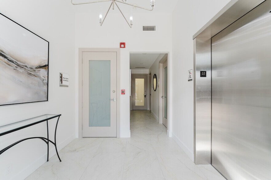 More Photos Of 299 W Camino Gardens Blvd, Boca Raton Office For Lease