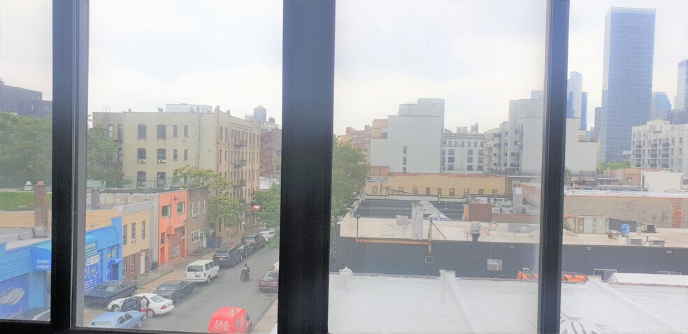 More Photos Of 36-32 34th St, Long Island City Warehouse For Lease