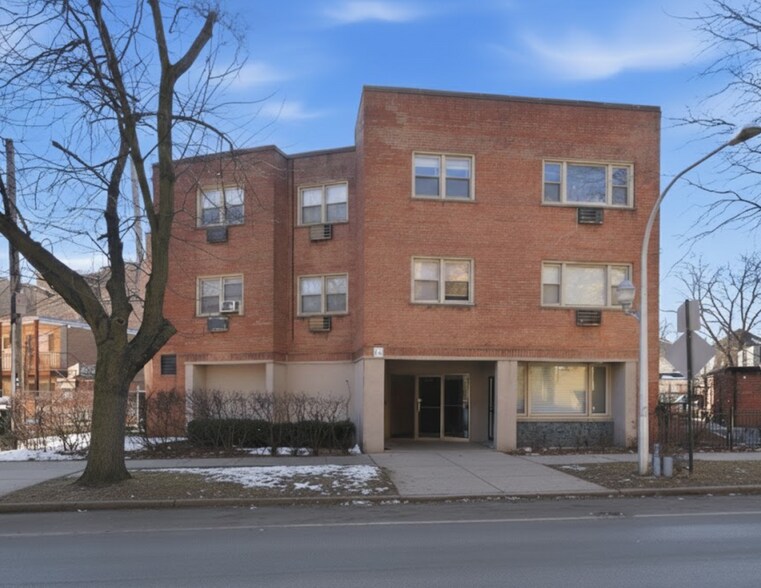 More Photos Of 7319 N Rogers Ave, Chicago Apartments For Sale