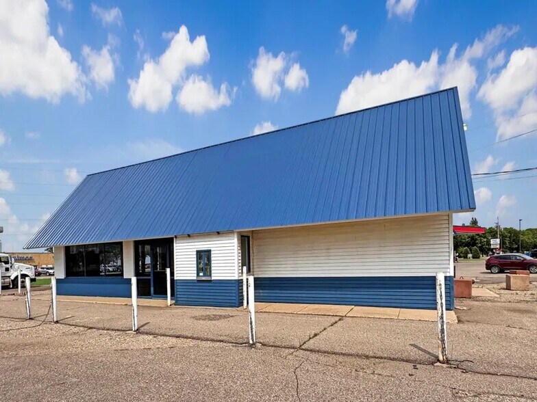 More Photos Of 1201 Craig Ave, Tracy Freestanding For Sale