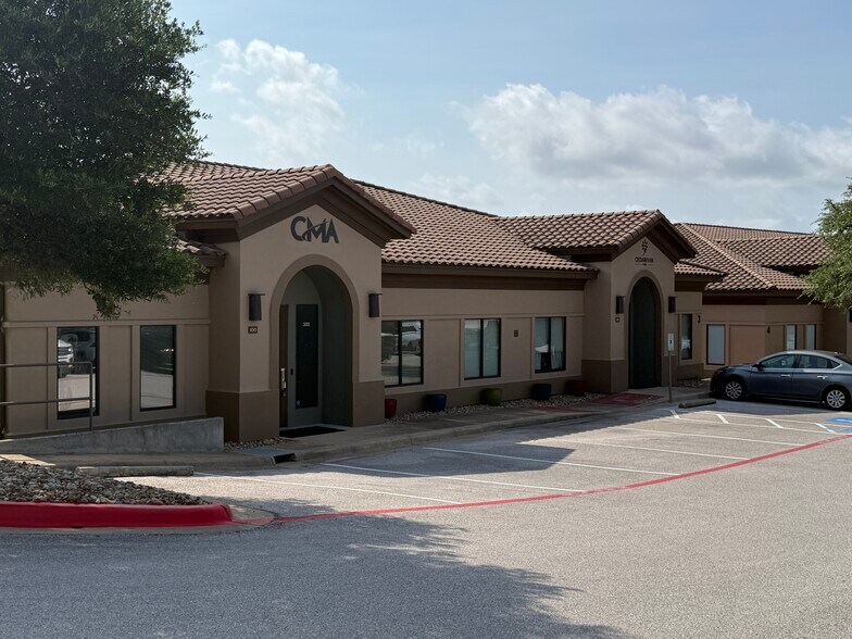 More Photos Of 11901 Parmer Ln, Cedar Park Medical For Lease