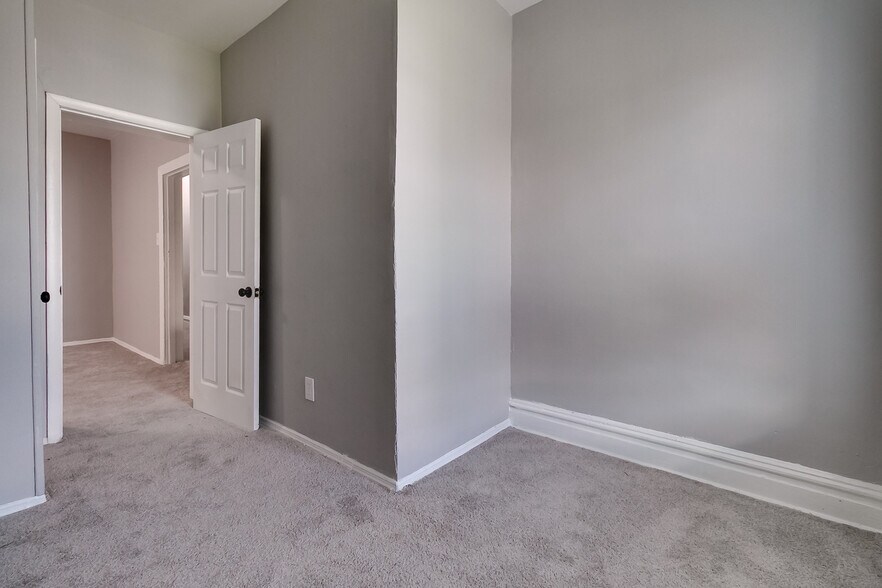 More Photos Of 1402 Granville Pl, Saint Louis Apartments For Sale