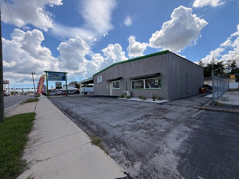 More Photos Of 5100 34th St N, Saint Petersburg Auto Repair For Sale