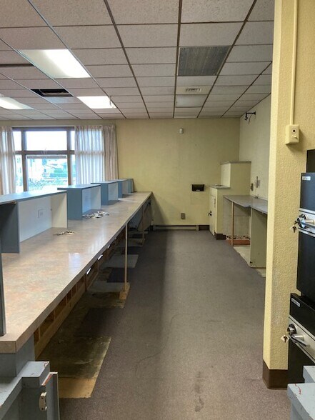 More Photos Of 520 3rd Ave, Duncansville Bank For Sale