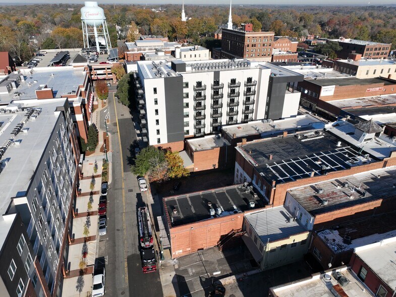 More Photos Of 42 Union St S, Concord Storefront Retail Office For Lease