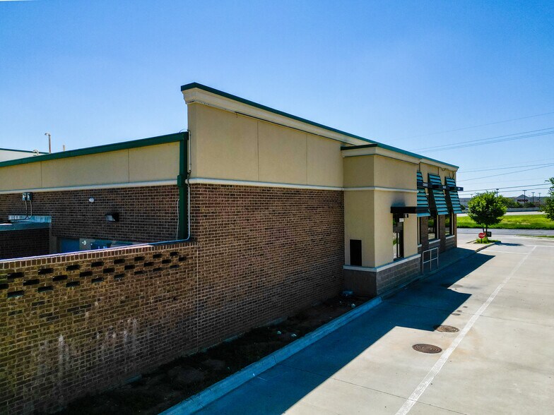 More Photos Of 4104 W Interstate 40, Amarillo Freestanding For Lease