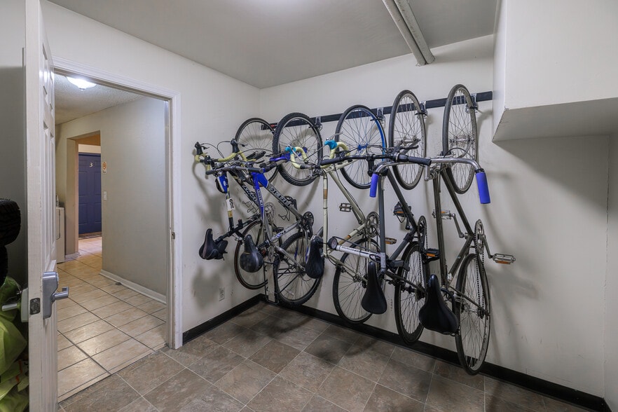 More Photos Of 2455 Bryant St, Denver Apartments For Sale