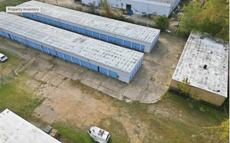 More Photos Of 3705 N West St, Jackson Self Storage For Sale