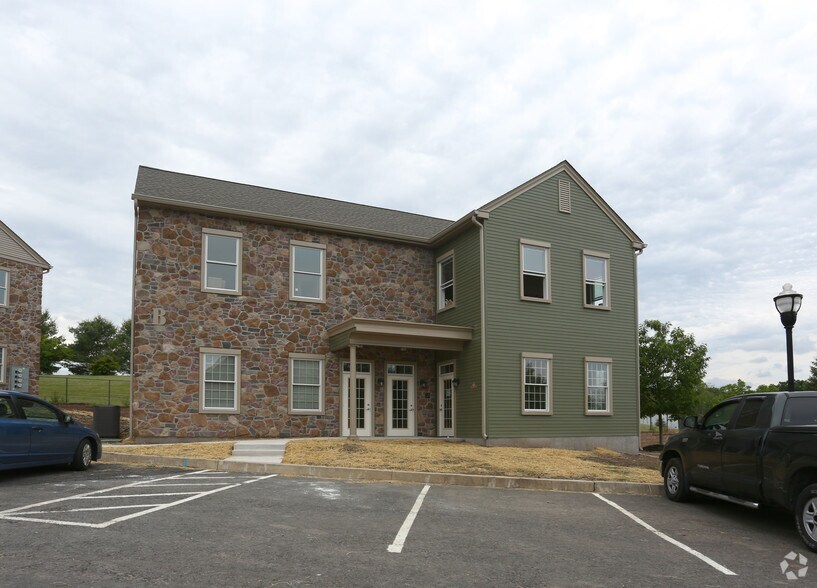 More Photos Of 1501 Lower State Rd, North Wales Unknown For Lease