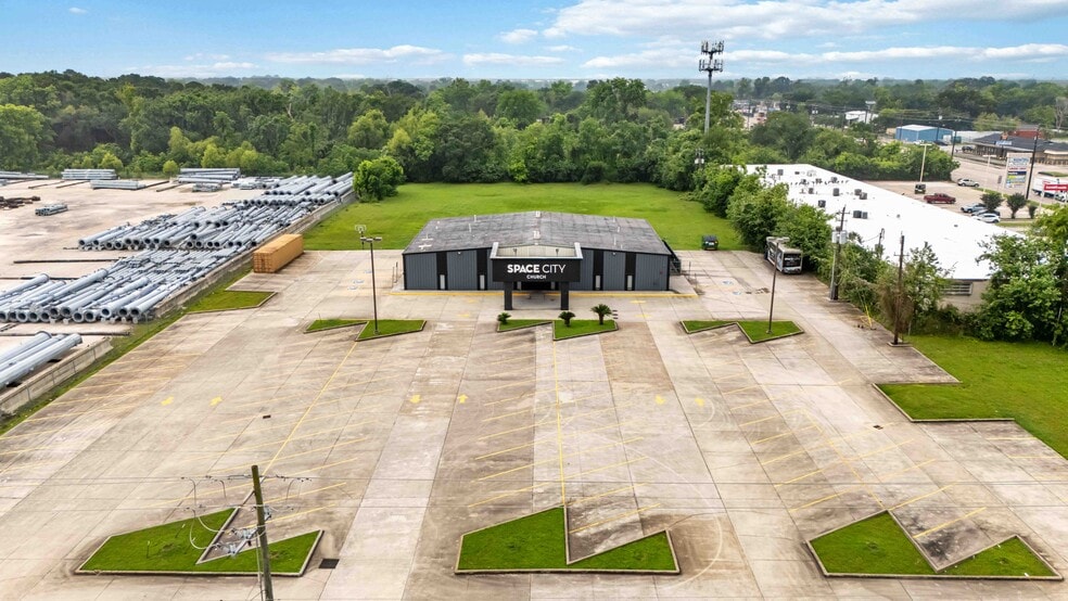 More Photos Of 7746 Almeda Genoa Rd, Houston Religious Facility For Sale