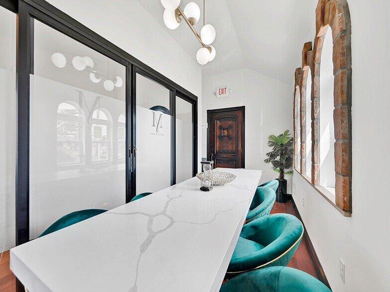 More Photos Of 2041 Park St, Atlantic Beach Loft Creative Space For Lease