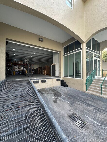 More Photos Of 10200 NW 25th St, Doral Light Distribution For Sale