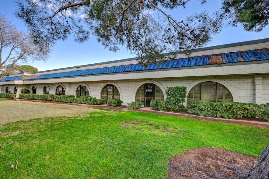 More Photos Of 601 S Rancho Dr, Las Vegas Medical For Sale
