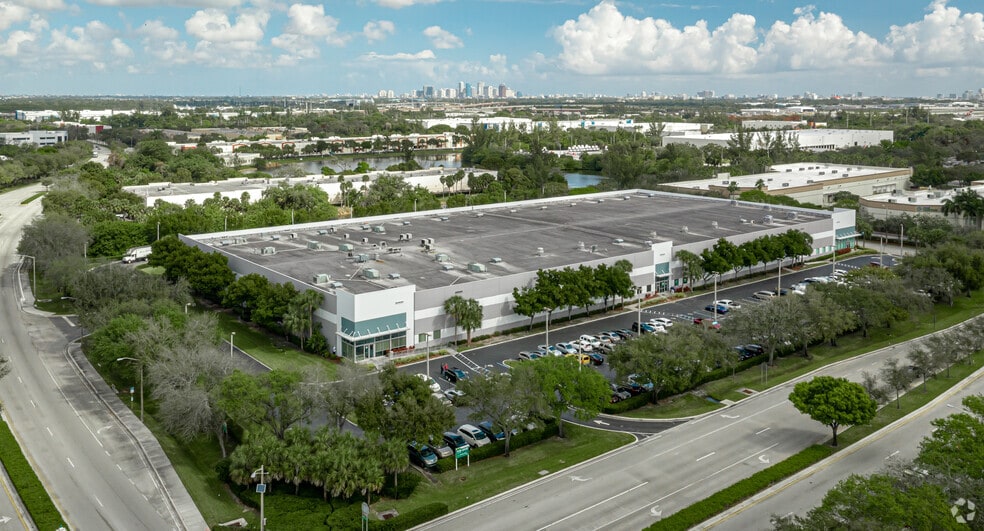 More Photos Of 4140 SW 30th Ave, Fort Lauderdale Warehouse For Lease