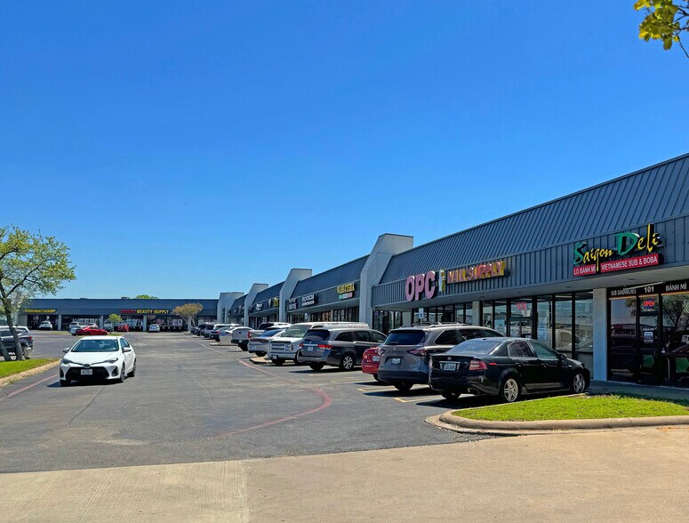 More Photos Of 3030 N Josey Ln, Carrollton Unknown For Lease