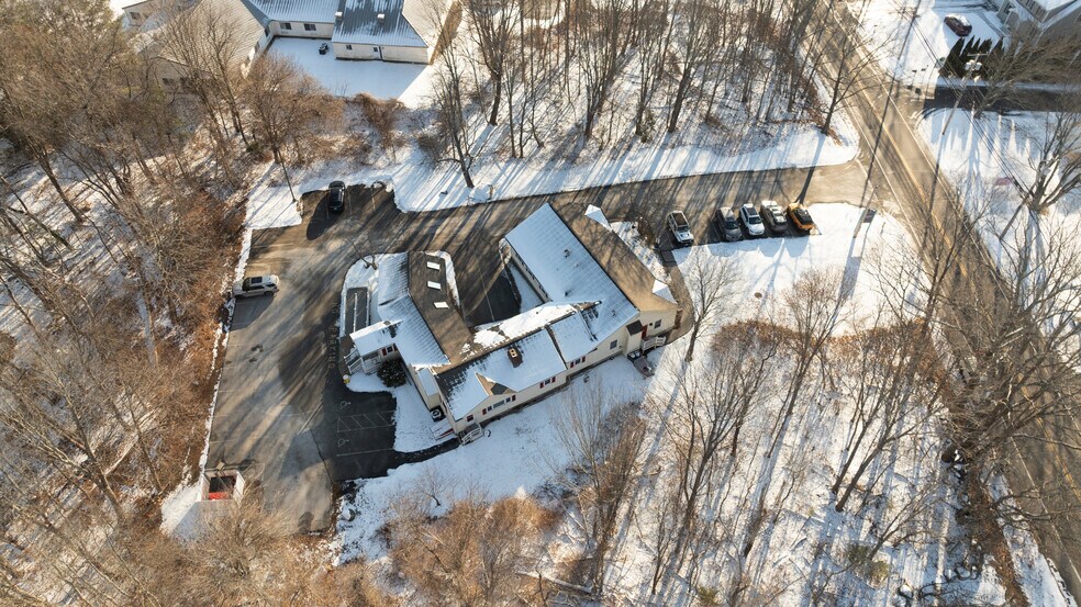 More Photos Of 6 Hampton Rd, Exeter Medical For Sale