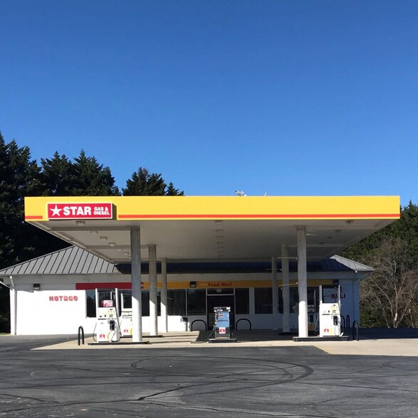More Photos Of 111 Hidden Valley Dr, Reidsville Service Station For Sale