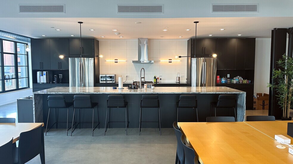More Photos Of 46 Wareham St, Boston Apartments For Lease