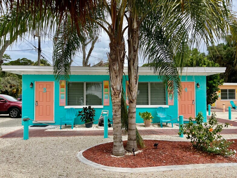 More Photos Of 1900 Manasota Beach Rd, Englewood Apartments For Sale