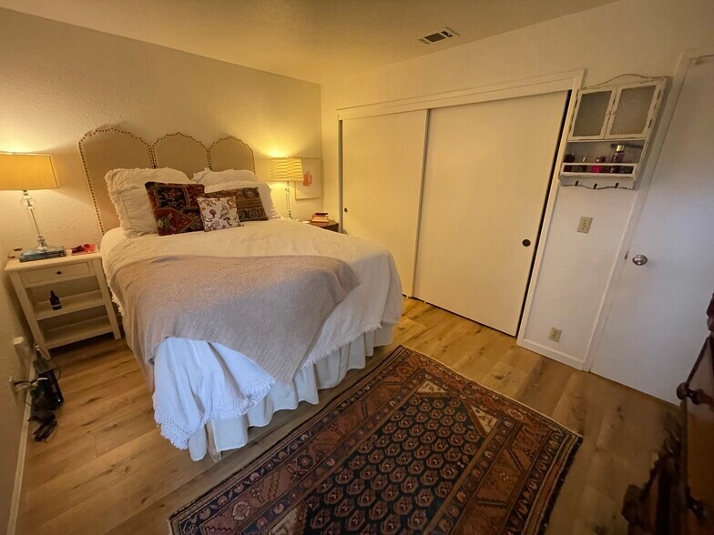 More Photos Of 1800 U St, Sacramento Apartments For Sale