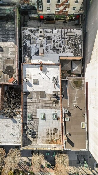 More Photos Of 12 Memorial Hwy, New Rochelle Restaurant For Sale