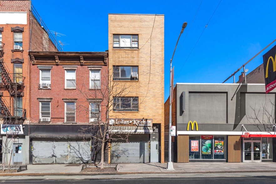 More Photos Of 739 Grand St, Brooklyn Apartments For Sale