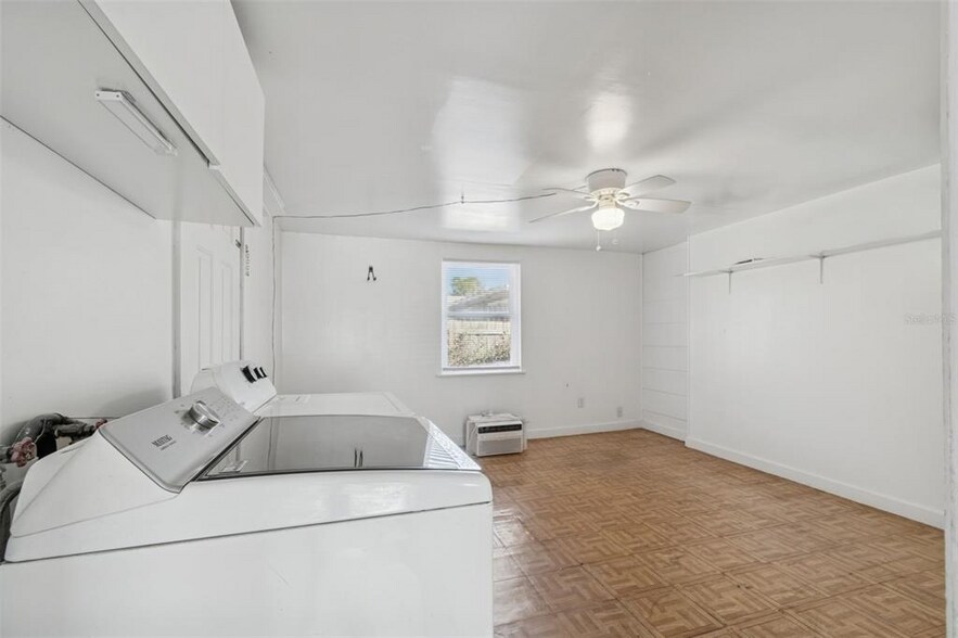 More Photos Of 2900 49th St N, Saint Petersburg Specialty For Sale