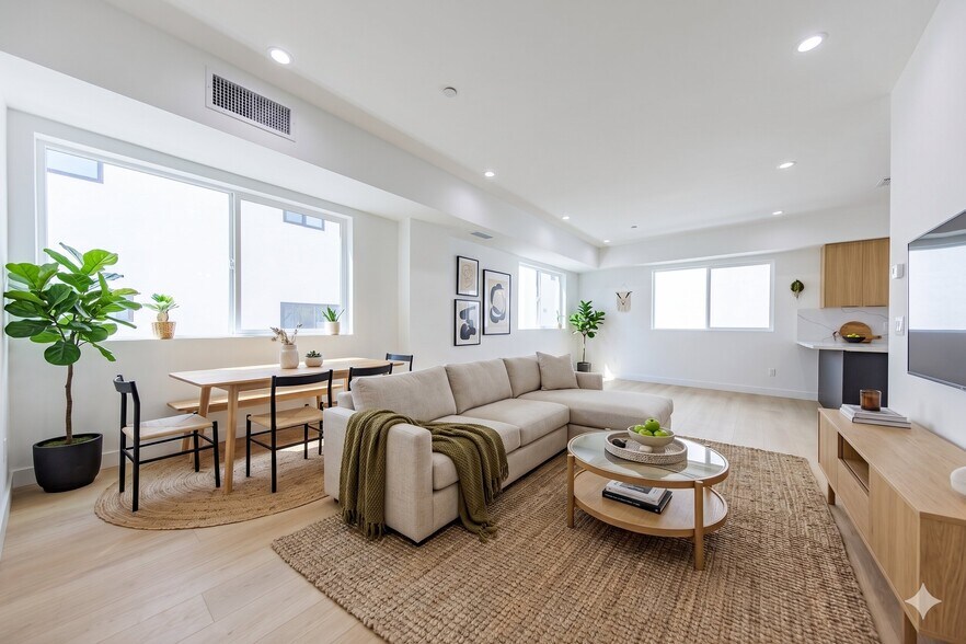 More Photos Of 2847 S Victoria Ave, Los Angeles Multifamily For Sale