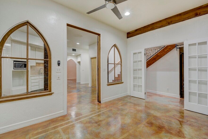 More Photos Of 503 Neches St, Austin Loft Creative Space For Lease
