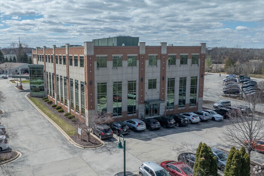 More Photos Of 4600 W Loomis Rd, Greenfield Office For Sale