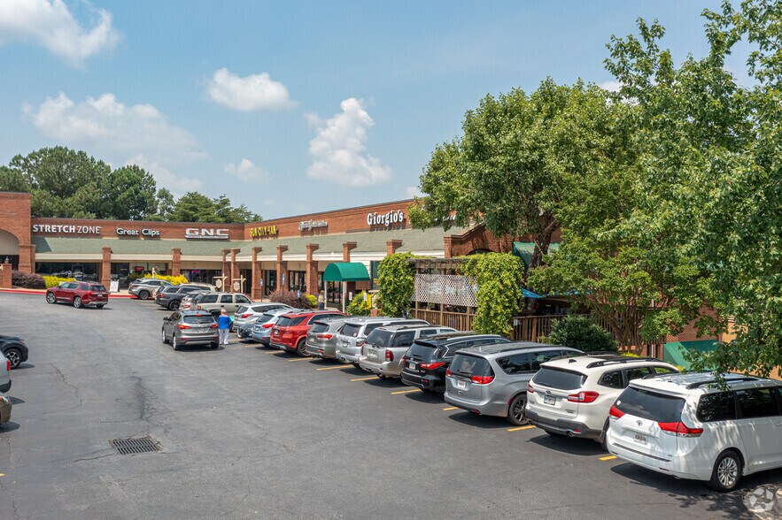 More Photos Of 501-570 Lakeland Plz, Cumming Unknown For Lease