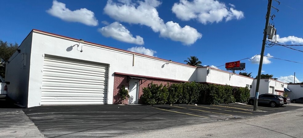 Primary Photo Of 3257 NW 7th Avenue Cir, Miami Light Distribution For Lease