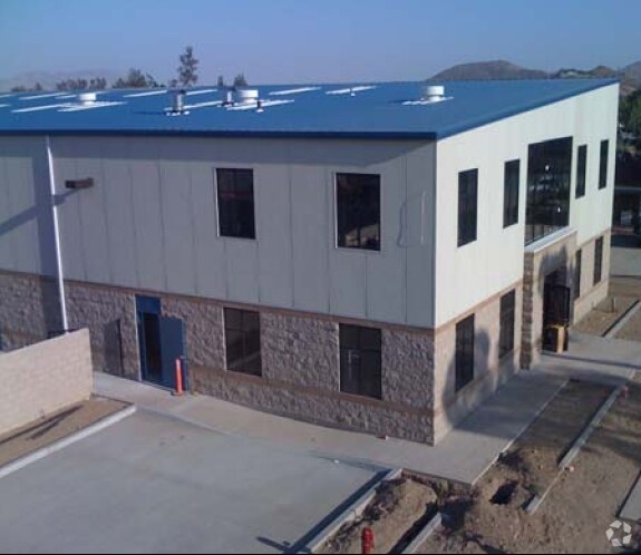 More Photos Of 10409 Alder Ave, Bloomington Warehouse For Sale