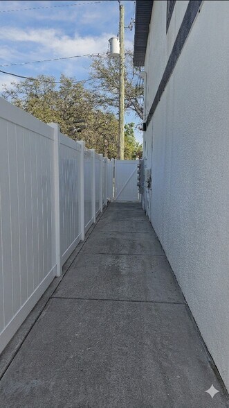 More Photos Of 13610-13612 N 21st St, Tampa Apartments For Sale